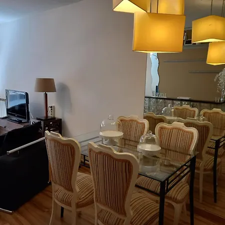 Apartamento Casa Guena Para 6 Personas En Con Wi-fi Y Ascensor Apartment Cangas de Onis